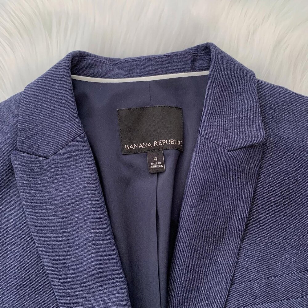 Banana Republic Dark Blue Suit Set - Blazer (Size 4) & Logan Pants (Size 6) - Picture 8 of 8